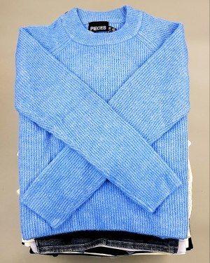 PIECES Winter mix 104 - Сток оптом